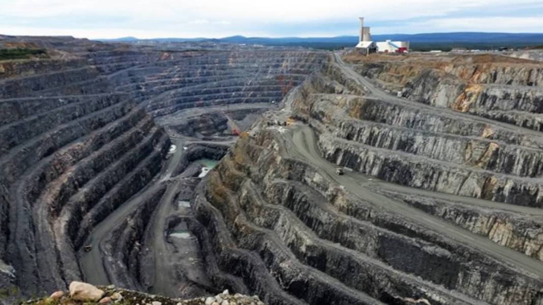 Türkiye için tarihi müjde verildi! O ilimizde altın rezervi bulundu. Kürek vurulan yerden altın fışkırıyor 3